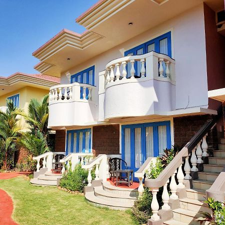 Coconut Grove Beach Resort Colva Bagian luar foto